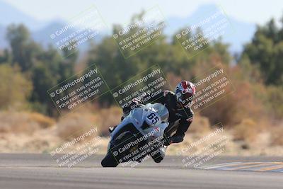 media/Feb-05-2023-SoCal Trackdays (Sun) [[b2340e6653]]/Turn 7 (940am)/